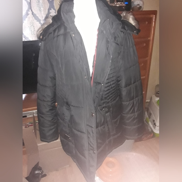 INTL D.ET.A.I.L.S Hooded Faux Winter Coat - Picture 2 of 4